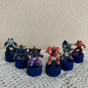 ガンダム　ペットボトルキャップ　非売品