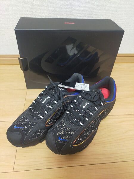 SUPREME × NIKE AIR MAX TAILWIND 4 BLACK