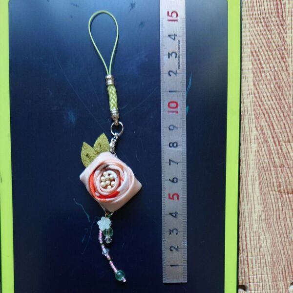 ハンドメイド ストラップ ハンドメイド キーホルダー アクセサリー チャーム