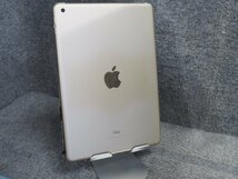 Apple iPad 第5世代 A1822 基盤無 起動不可 ジャンク D50268_画像1