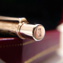 極美品 豪華 フランス カルティエ Cartier FRANCE ハッピーバースデー 2Cロゴ彫り ボールペン ツイスト式 筆記具 ピンクゴールド GOLD 箱_画像2