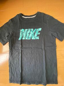 男児　NIKE ナイキ　Tシャツ　Ｌサイズ