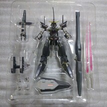 MS IN ACTION.ガンダム.スローネ.アイン&ツヴァイ&ドライ.3体セット&アクションベースレッドカラー3個のセットの品.現状品。_画像5