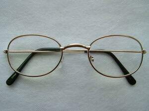 老眼鏡　ゴールド　+2.0　メタルフレーム　オーバル型