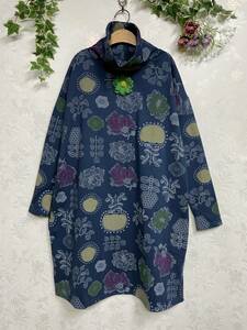 ★新品 裏起毛フリース 北欧柄風 お花プリントゆったりチュニックM~L(NV)