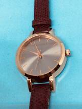 (B40)ピンクゴールド(*'▽')・XL100RG（電池交換済み）ピンクゴールド・レディス腕時計USED（送料全国一律185円）素敵な時計です。_画像10