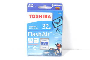 未開封品★東芝 TOSHIBA FlashAir 無線LAN搭載SDHCカード UHS-I CLASS10 32GB 第4世代 ★3487