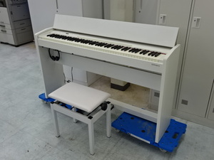 1259 ● 福岡より◎ Roland ローランド ◆ 電子ピアノ F-140R ホワイト 88鍵 椅子付き ◆ 楽器 鍵盤楽器 デジタルピアノ 