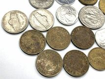 【外国貨幣　実物】　硬貨２２枚　　　　M1124H_画像6