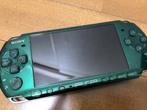 [動作確認済] PSP-3000 + 新品バッテリー + SDメモリカード32GB + ACアダプタ