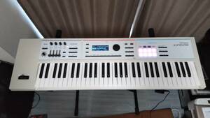 Roland JUNO-DS61/W 中古美品 ケース・アダプター・取説付き