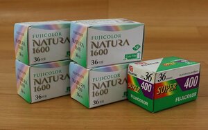 ◆未開封品◆ FUJIFILM フジフイルム NATURA 1600 36枚撮 4本セット/SUPER400 36枚撮り1本 計5本セット※期限切れ（2712073）