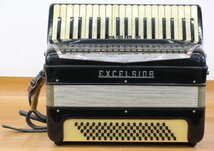 □現状品□ EXCELSIOR エクセルシャー ＭＯＤＥＬ 580 アコーディオン ※戻らない鍵盤あり キズ、汚れあり　（2771011）_画像4