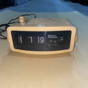 【E-62】（ジャンク品）松下電器産業株式会社製　　Model NO.RC-185 デジタル時計ラジオ National レトロ（横19㎝縦13㎝高さ10㎝）