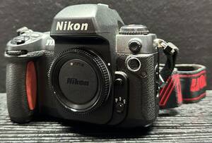 Nikon F100 ブラック ボディのみ ニコン フィルムカメラ #1970