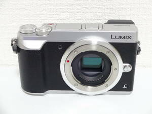 Panasonic LUMIX DMC-GX7MK2 ボディ シルバー