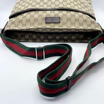 【美品】GUCCI グッチ ショルダーバッグ GGキャンバス ブラウン メッセンジャーバッグ シェリーライン　インターロッキング　ダブルG_画像5