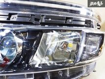 点灯OK!!トヨタ純正 ZZR80 ヴォクシー 前期 LED ヘッドライト ヘッドランプ 左 助手席 ICHIKOH 28-229 打刻:L 即納 棚I5_画像2