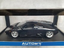 AUTOART オートアート 1/18　LAMBORGHINI MURCIELAGO ランボルギーニ ムルシエラゴ ダイキャストミニカー_画像2