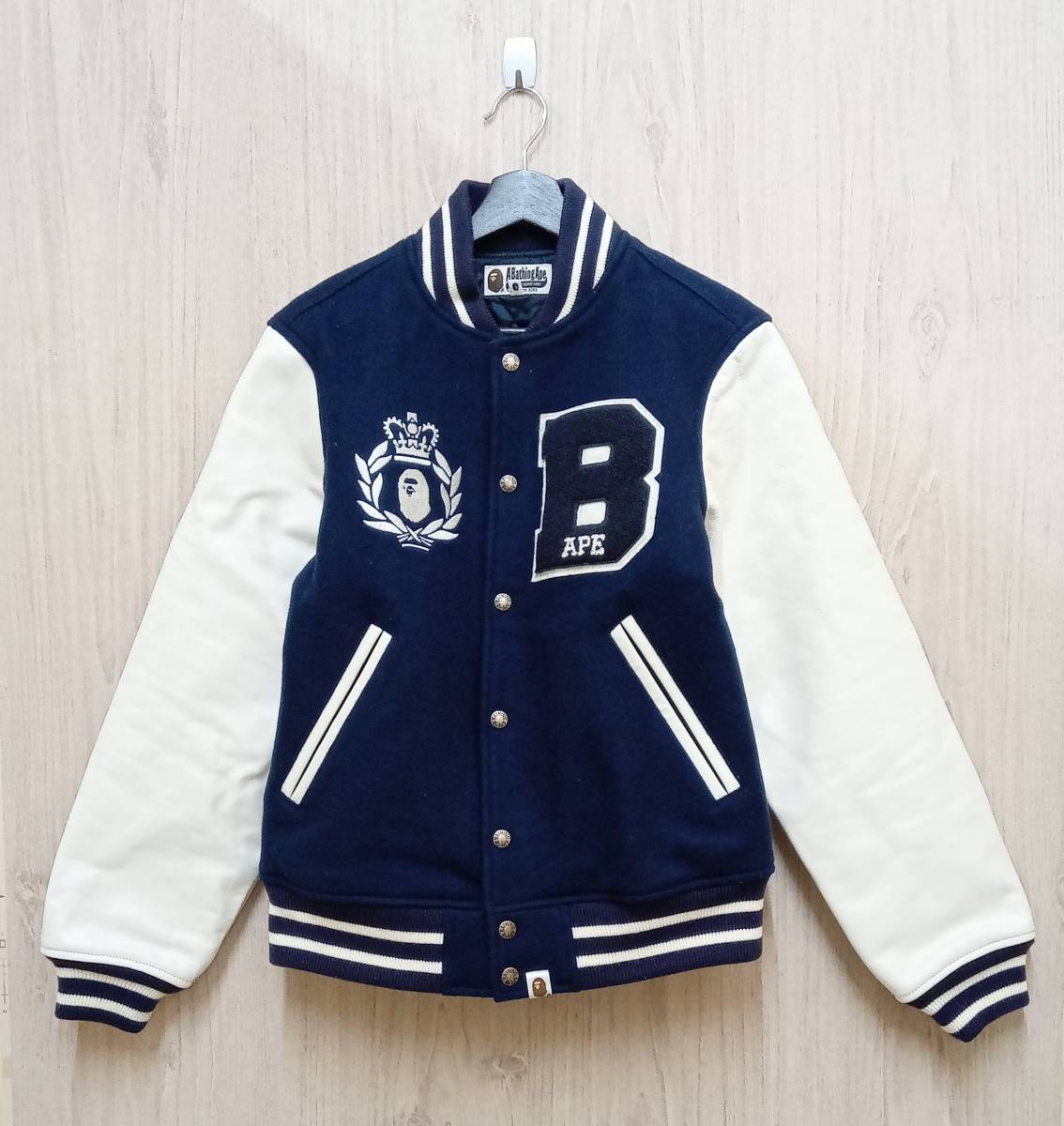A Bathing Ape スタジャン 2XL ネイビー/ホワイト - ジャケット A Bathing Ape スタジャン 2XL ネイビー/ホワイト - ジャケット