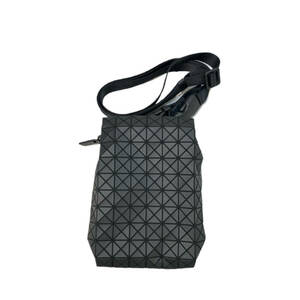 BAO BAO ISSEY MIYAKE VOYAGER ショルダーバッグ ブラックグレー バオバオ 店舗受取可