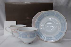 未使用品 Noritake ノリタケ Y6578A/1507-14 レースウッドゴールド 色変わり ティー・コーヒー碗皿ペアセット ブルー&ピンク 箱付き