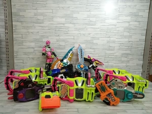 ジャンク 仮面ライダー エグゼイド ベルト ウェポン ソフビ ガシャット まとめ売り セット