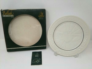 BELLEEK ベリーク 大皿 約23cm FINE PARIAN CHINA Hand Crafted to Perfection 付属品は画像の物が全てです