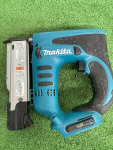 【中古品】makita(マキタ) 35㎜ 14.4V充電式ピンタッカ 本体のみ PT350DZ / ITWDX0UO6VLW