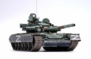 1/35 Russia T-80BV main battle tank construction painted final product 
