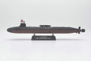 1/700 アメリカ海軍 SSN-23ジミー・カーター 潜水艦 組立塗装済完成品