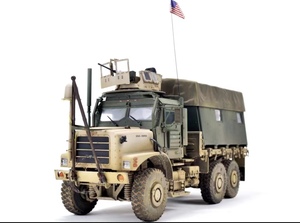 1/35 アメリカ陸軍 MTVR カーゴー トラック 内部構造改造完成品 