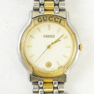 【デイト品】Gucci 8000M 0024974 腕時計 グッチ ゴールド文字盤 純正ベルト オシャレ コーディネート ファッション 003FCFR26