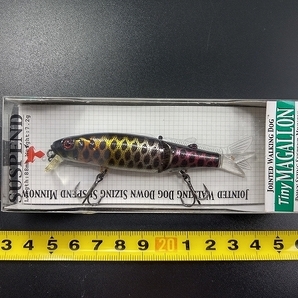 廃番 ジャッカル タイニーマガロン #ブラックピラルク 箱入り DISCONTINUED JACKALL TINY MAGALLON JOINTED SUSPEND MINNOWの画像1