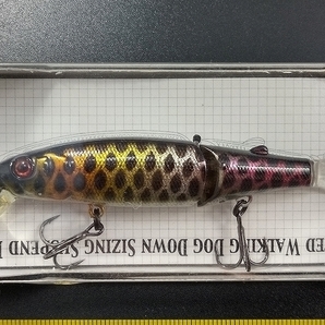 廃番 ジャッカル タイニーマガロン #ブラックピラルク 箱入り DISCONTINUED JACKALL TINY MAGALLON JOINTED SUSPEND MINNOWの画像3