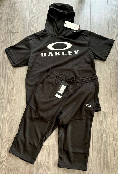 新品 OAKLEY オークリー 上下セット 半袖フーデットパーカー&ハーフパンツ 黒L