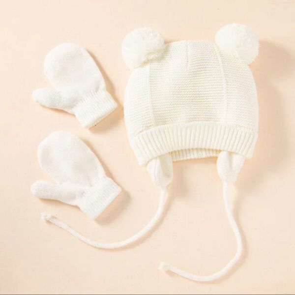 【新品】2点セット ホワイト 耳付きニット帽 手袋 ビーニー ベビー 赤ちゃん
