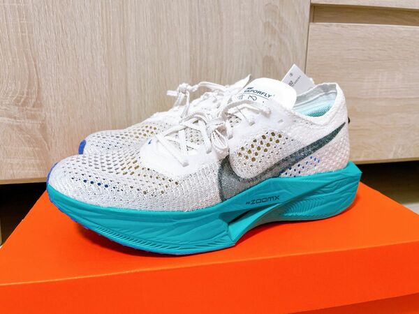 【新品未使用タグ付き箱付き】NIKE ズームX ヴェイパーフライ ネクスト%3 メンズ24.5cm レディース25cm