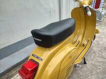 ★VESPA★ 50s / 100 / 125ET3用ノーマル風シート　ブラック２　　ピアジオロゴ入り_画像1