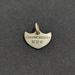 中古 CHROME HEARTS クロムハーツ ニューヨーク限定　シールド　ネックレストップ ドッグタグ アクセサリー シルバー ペンダント NYC