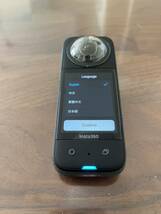 Insta360 X3 (公式自撮り棒・マイクロSDカード128GBなど付属品付き) 360度カメラ_画像2