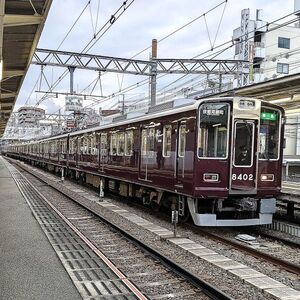 鉄道写真 ～ 阪急電鉄 8300系 8402 準急 京都河原町（89mm×89mm）