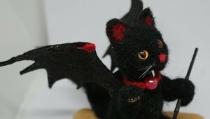 ちびっこ 悪魔の黒猫 羊毛フェルト 手作り ねこ 小悪魔 ネコ 槍付き