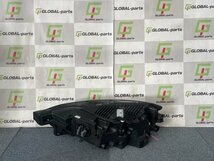 【GP美品】 純正品 ボルボ XC60 ヘッドランプ 右 31655236_画像3