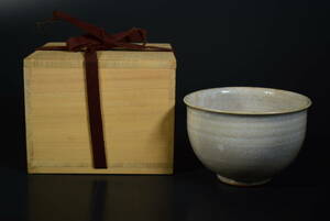 【和】(7759)　時代古作　古萩　古萩茶碗　保管箱有　茶道具