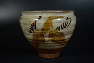 [ peace (7807) era old work Edo old Karatsu two . Karatsu large bowl bow .