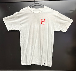 50％OFF！！　HUF 　ハフ　アパレル　TEE　Tシャツ　CLASSIC　H　TEE　Mサイズ　WHITE