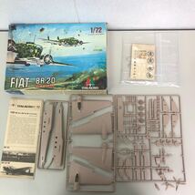 要確認　軍用機　プラモデル　４点まとめ売り　エレール ハセガワ イタレリ　1/72 1/48　メッサーシュミット F-16C BR20　など_画像3