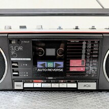 当時物　TOSHIBA RT-SF5　東芝　FM/AM　ステレオラジオカセットレコーダー　通電確認済み　ラジオ受信可　カセット不良　現状品_画像2