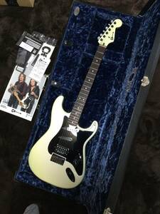 シャーベル ジェイク E リー モデル Charvel USA Custom Shop Jake E Lee Signature Pearl White/送料無料！